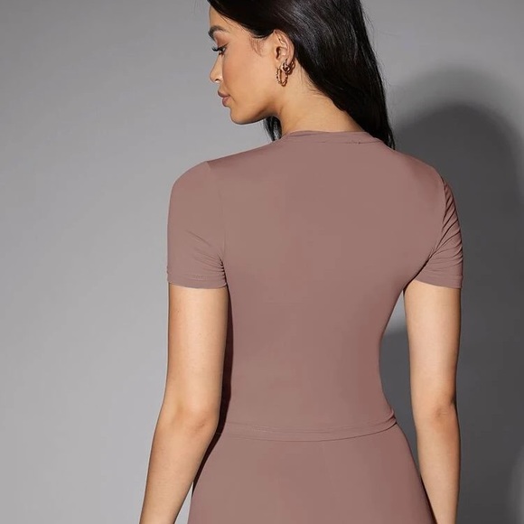 SHEIN BAE 2 Solid Fitted Tee Shirts Ginger & Apricot size M - Picture 2 of 8